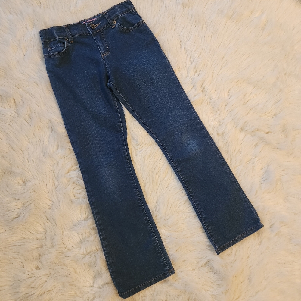 2/$15 Girls Bootcut Jeans (Size 8)